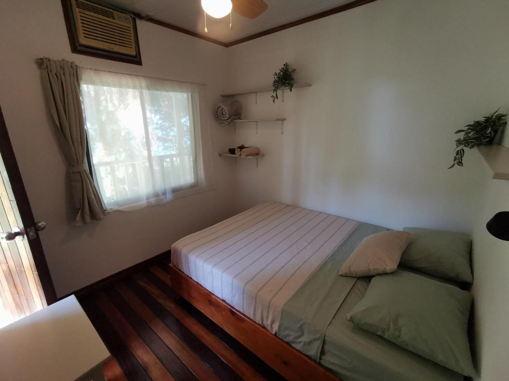Casa Oh - Oceanview Guesthouse Uvita Habitación foto
